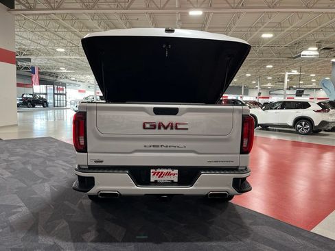 Used 2019 GMC Sierra 1500 Denali w/ Denali Ultimate Package AWD/4WD image 5