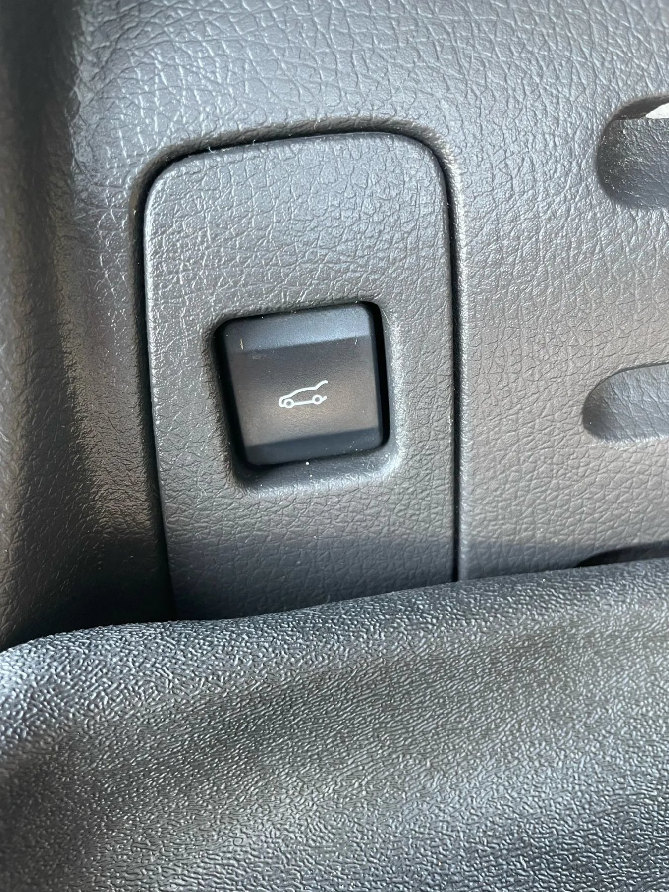 Used 2014 Ford Edge SEL w/ Equipment Group 205A AWD/4WD image 29