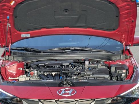 Certified 2023 Hyundai Elantra SEL image 39
