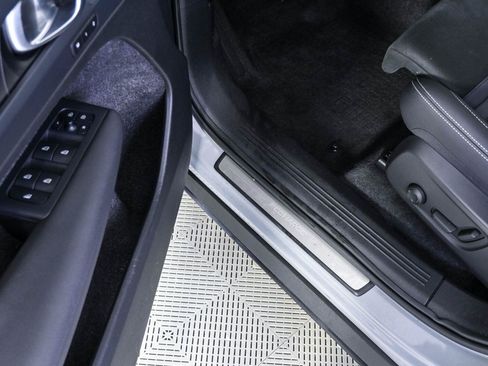 Certified 2024 Volvo C40 P8 Recharge Plus w/ Climate Package AWD/4WD image 7