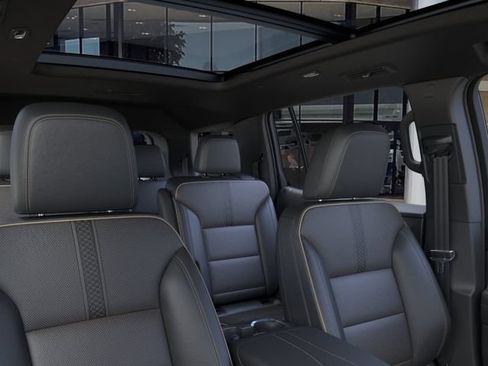 New 2026 Chevrolet Traverse High Country AWD/4WD image 24