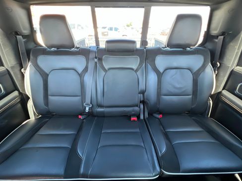 Used 2025 RAM 1500 Laramie image 24