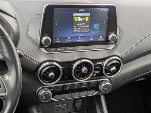 Used 2022 Nissan Sentra SV w/ Trunk Package image 24