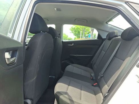 Used 2019 Hyundai Accent SE FWD image 20