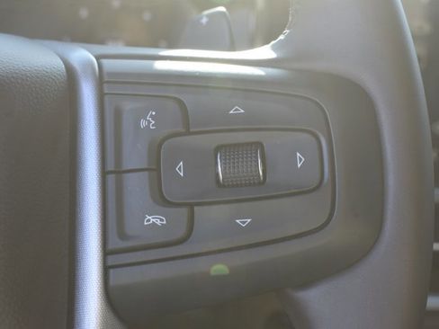 Used 2025 GMC Sierra 1500 SLT image 23