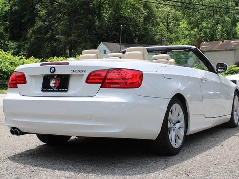 Used 2012 BMW 328i Convertible RWD image 8