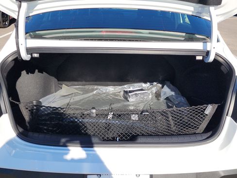 New 2026 Hyundai Elantra Sport image 4