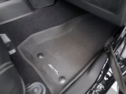 Used 2014 Jeep Wrangler Unlimited Rubicon w/ Connectivity Group image 27