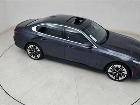 Used 2026 BMW 540i xDrive image 78