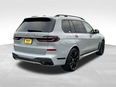 Used 2023 BMW X7 M60i w/ Executive Package image 10
