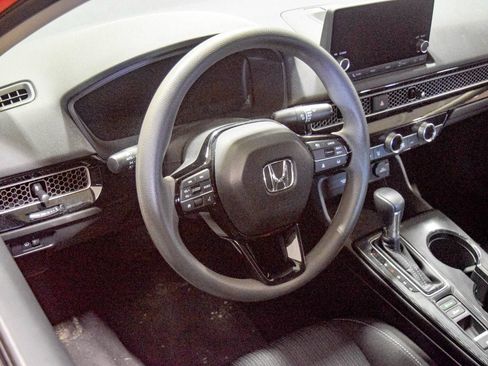 Used 2023 Honda Civic LX image 11
