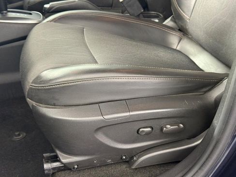 Used 2022 Chevrolet Trax LT w/ Driver Confidence Package image 24