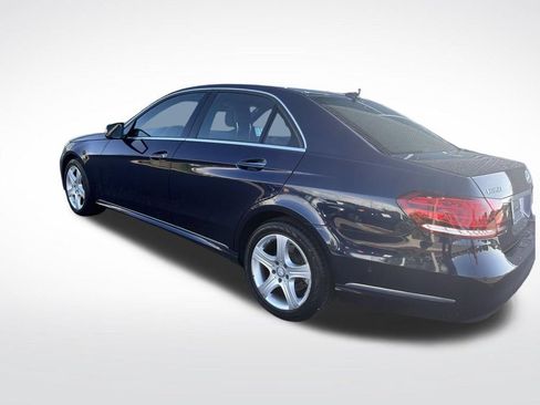 Used 2016 Mercedes-Benz E 350 Sedan image 5