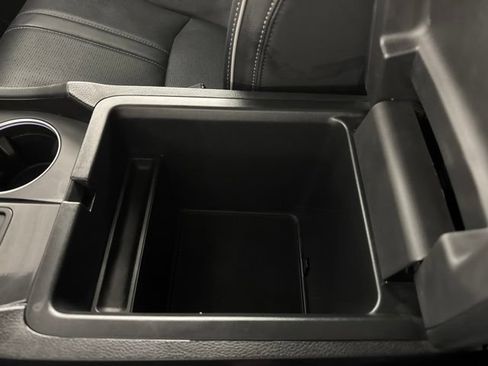 Used 2025 Honda Pilot Elite image 30