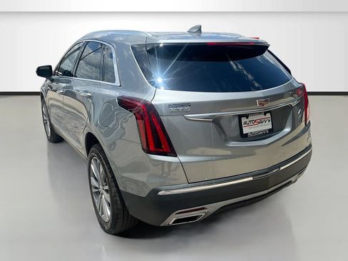 Used 2025 Cadillac XT5 Premium Luxury w/ LPO, Floor Liner Package FWD image 5