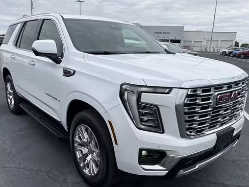 Used 2025 GMC Yukon Denali AWD/4WD image 1