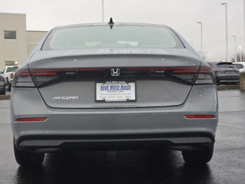 New 2025 Honda Accord SE image 16