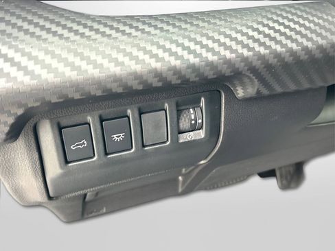 Certified 2025 Subaru Ascent Premium image 38