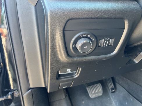 Used 2021 Jeep Grand Cherokee L Limited w/ Trailer Tow Group (B) AWD/4WD image 18