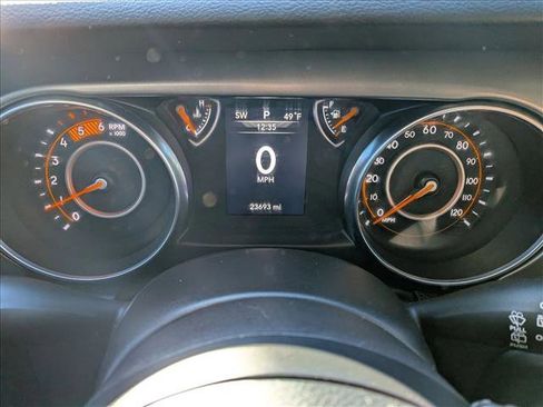 Used 2022 Jeep Wrangler Unlimited Sport image 9