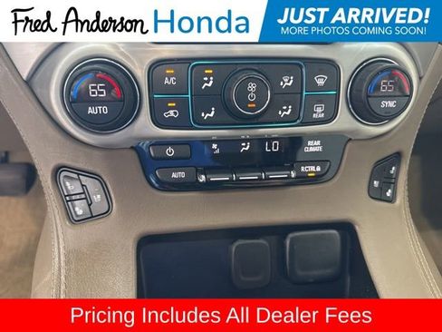 Used 2019 GMC Yukon XL SLT w/ Premium Edition RWD image 13