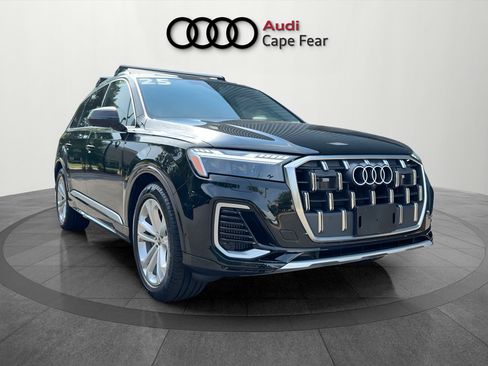 Used 2025 Audi Q7 3.0T Prestige AWD/4WD image 7