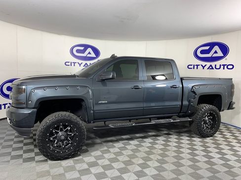 Used 2017 Chevrolet Silverado 1500 LT w/ All Star Edition AWD/4WD image 6