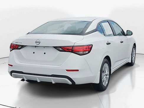 Used 2025 Nissan Sentra S FWD image 6
