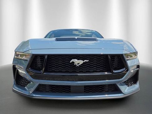 Certified 2025 Ford Mustang GT RWD image 8