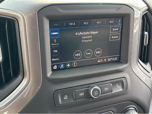 Used 2022 Chevrolet Silverado 1500 Custom AWD/4WD image 22