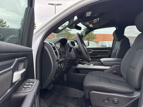 New 2026 RAM 1500 Big Horn w/ Night Edition AWD/4WD image 11