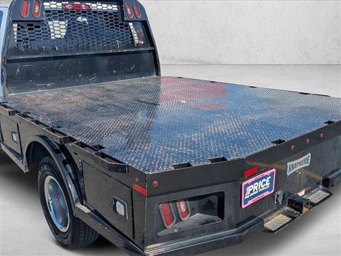 Used 2021 RAM 3500 Tradesman w/ Chrome Appearance Group image 6