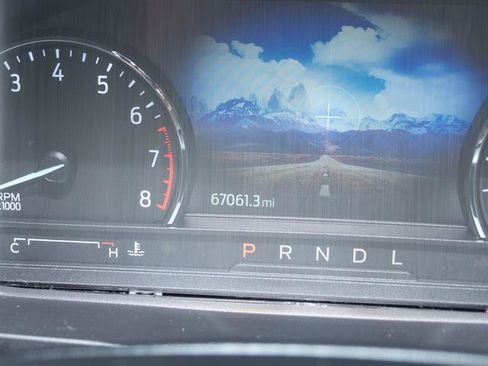 Used 2021 Ford Explorer Limited w/ Equipment Group 301A image 3