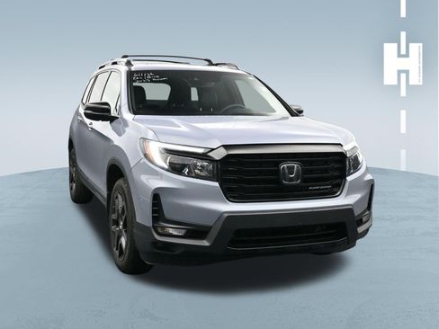 Used 2025 Honda Passport Black Edition image 1