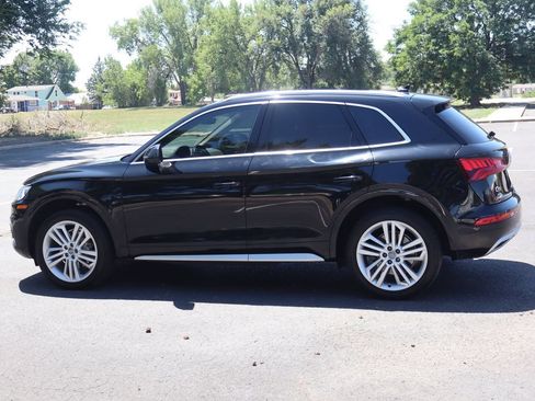 Used 2018 Audi Q5 2.0T Premium Plus w/ Premium Plus Package AWD/4WD image 8