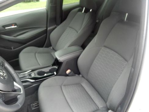 Used 2022 Toyota Corolla SE FWD image 15