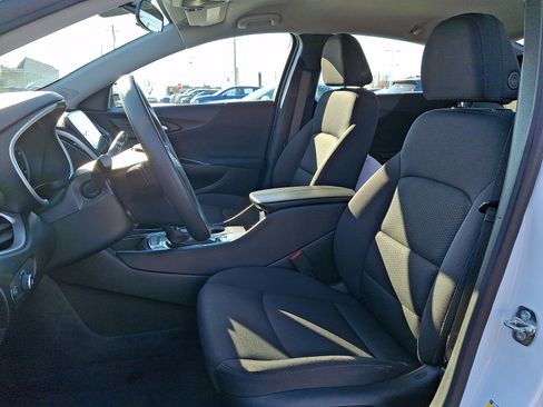 Used 2024 Chevrolet Malibu LT image 13