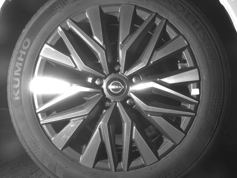 Used 2025 Nissan Altima 2.5 SV image 15