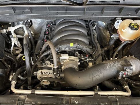 Used 2023 GMC Sierra 1500 AT4 w/ AT4 Preferred Package AWD/4WD image 25