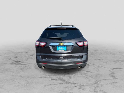 Used 2016 Chevrolet Traverse LTZ FWD image 7