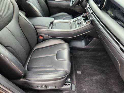 Used 2025 Hyundai Palisade Calligraphy image 12