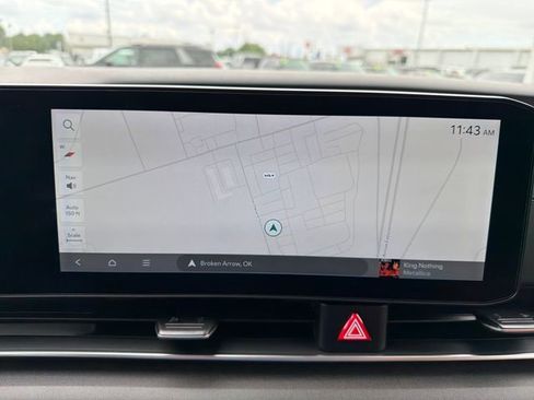 New 2026 Kia Carnival SX FWD image 12