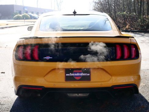 Used 2022 Ford Mustang GT Premium image 22