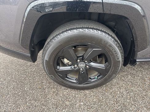 Used 2019 Toyota RAV4 XSE image 14