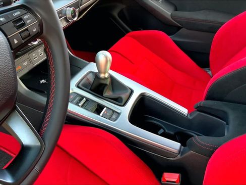 Used 2025 Honda Civic Type R image 16