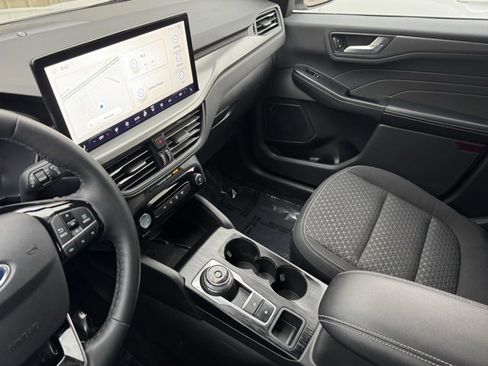 Certified 2023 Ford Escape Active w/ Tech Pack #2 image 15