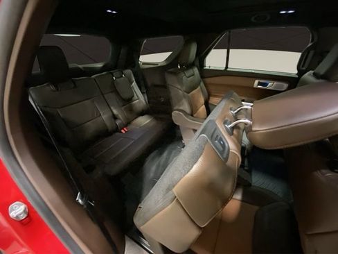 Certified 2021 Ford Explorer King Ranch w/ Premium Technology Package AWD/4WD image 21