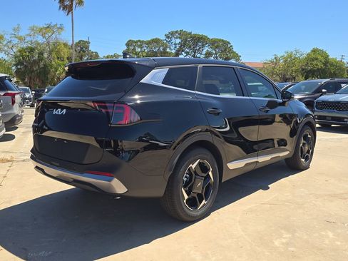 New 2026 Kia Sportage EX FWD image 8