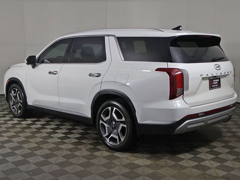 Used 2024 Hyundai Palisade SEL image 14