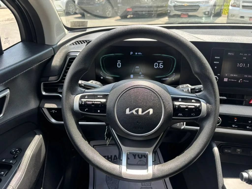 Used 2024 Kia Sportage LX FWD image 19